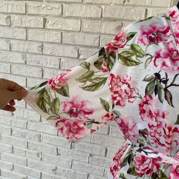 Show Me Your MuMu Floral Kimono Robe Dressing Gown - Picture 7 of 8